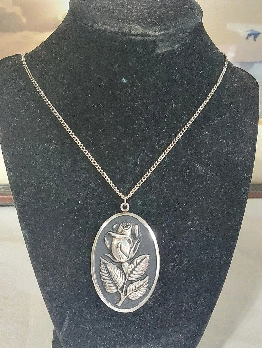 Vintage International Sterling Silver Oval Repoussé Rose Pendant Necklace